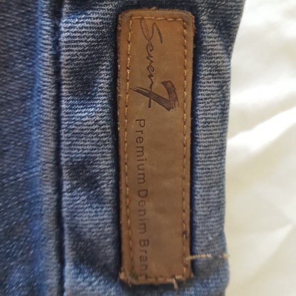 Women's Seven7 Jeans - Picture 4 of 4